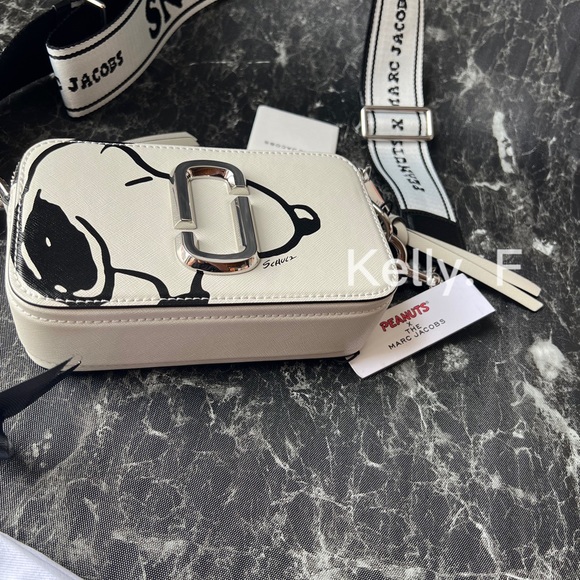 MARC JACOBS snapshot - Picture 8 of 12